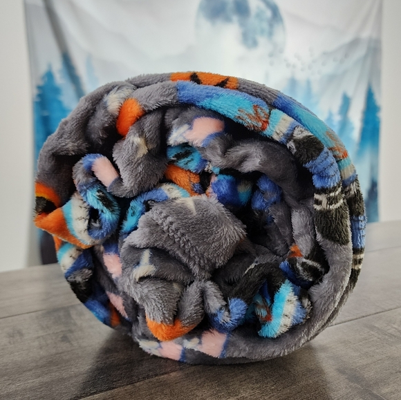 Disney Stitch Halloween Oversized Plush Throw Blanket by The Big One NWT - Picture 9 of 10